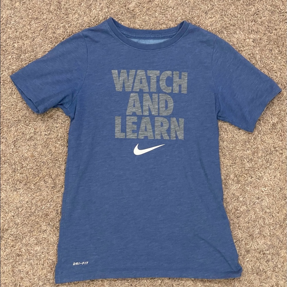 Boys Nike Dri-Fit T-Shirt, Youth M
